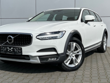 Volvo V90 Cross Country