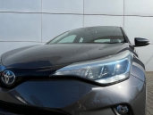 Toyota CH-R Hybrid